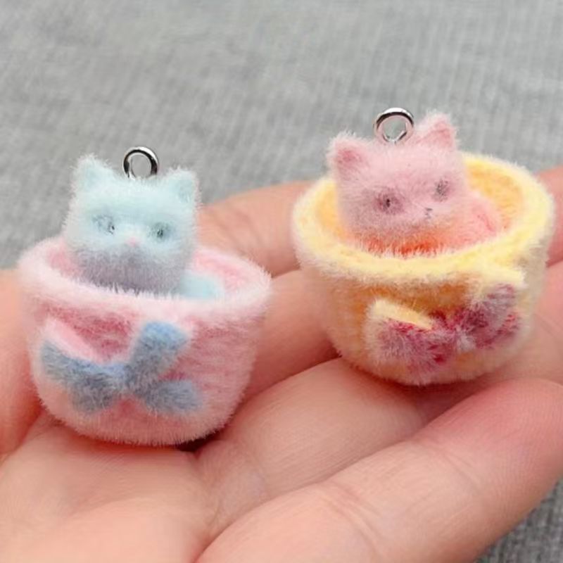 Jewelry Making Birthday Party - 4pcs 3D plush resin cat pendant,